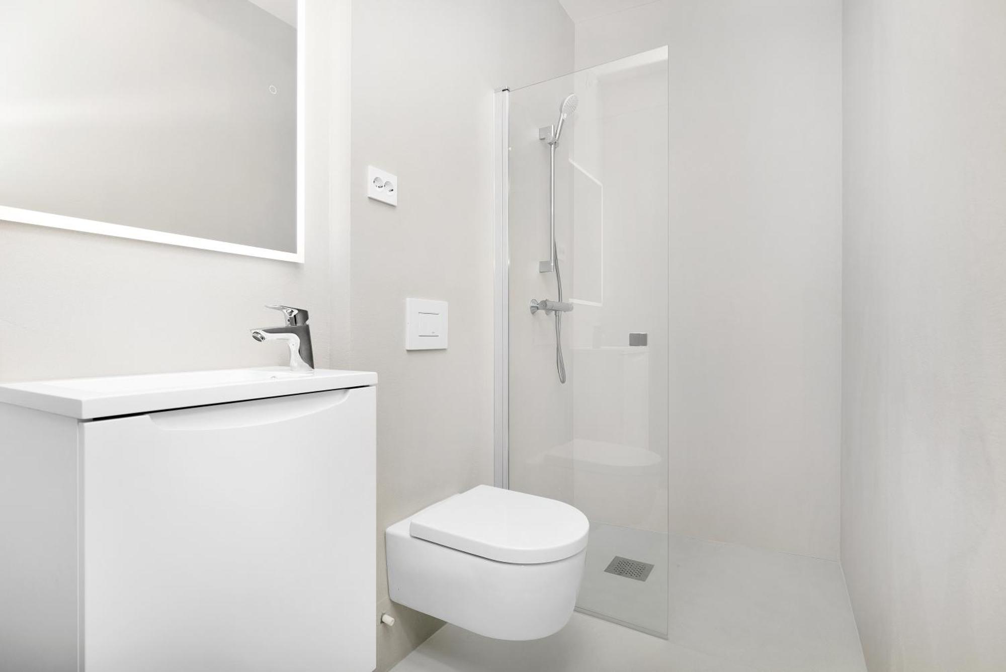Central Guest House - Bedroom With En Suite Bathroom Stavanger Rum bild